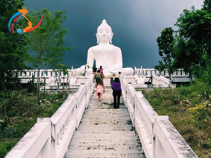 Wat Phra That Mae Yen